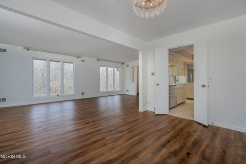 Tiny photo for 29644 E River Road, Perrysburg, OH 43551 (MLS # 10005791)