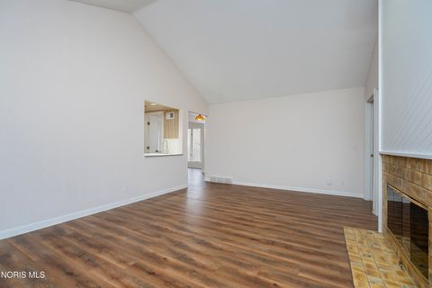 Tiny photo for 29644 E River Road, Perrysburg, OH 43551 (MLS # 10005791)