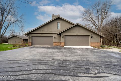 Tiny photo for 29644 E River Road, Perrysburg, OH 43551 (MLS # 10005791)
