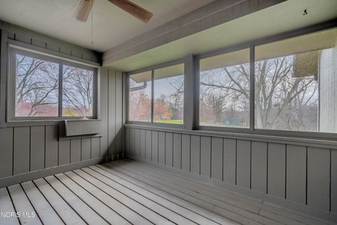 Tiny photo for 29644 E River Road, Perrysburg, OH 43551 (MLS # 10005791)