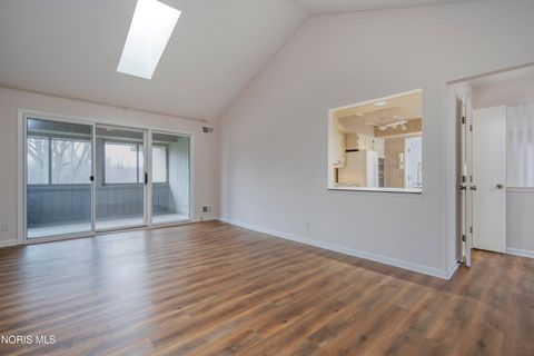 Tiny photo for 29644 E River Road, Perrysburg, OH 43551 (MLS # 10005791)