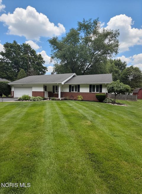 Photo of 6011 Cemetery Road, Whitehouse, OH 43571 (MLS # 10008495)