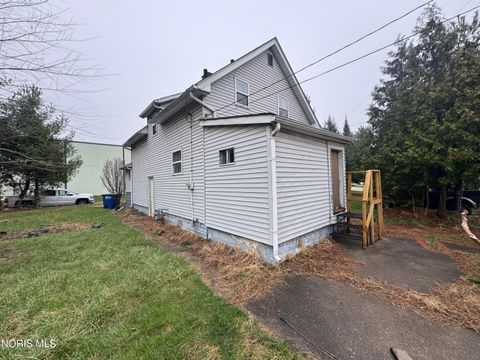 Tiny photo for 3930 Imlay Street, Toledo, OH 43612 (MLS # 10005864)