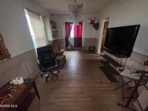 Tiny photo for 3930 Imlay Street, Toledo, OH 43612 (MLS # 10005864)