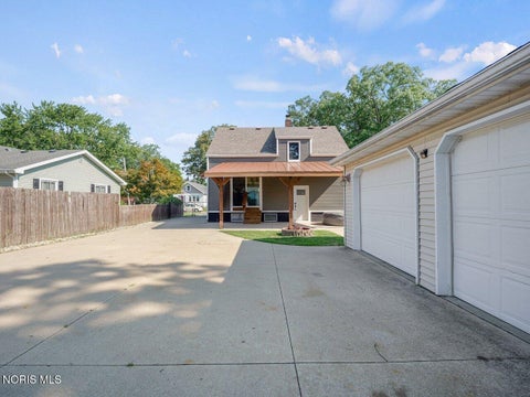 Tiny photo for 7019 Almaine Drive, Holland, OH 43528 (MLS # 10011667)