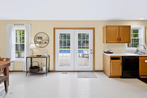 Tiny photo for 7414 Woodshire Lane, Holland, OH 43528 (MLS # 10013835)