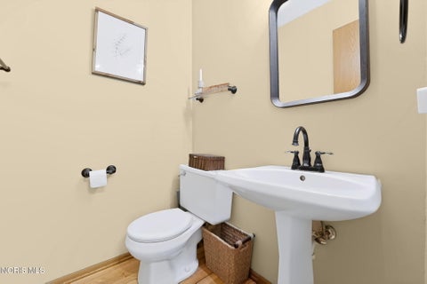 Tiny photo for 7414 Woodshire Lane, Holland, OH 43528 (MLS # 10013835)