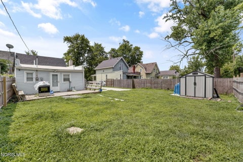 Tiny photo for 547 Church Street, Toledo, OH 43605 (MLS # 10010796)