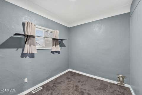Tiny photo for 547 Church Street, Toledo, OH 43605 (MLS # 10010796)