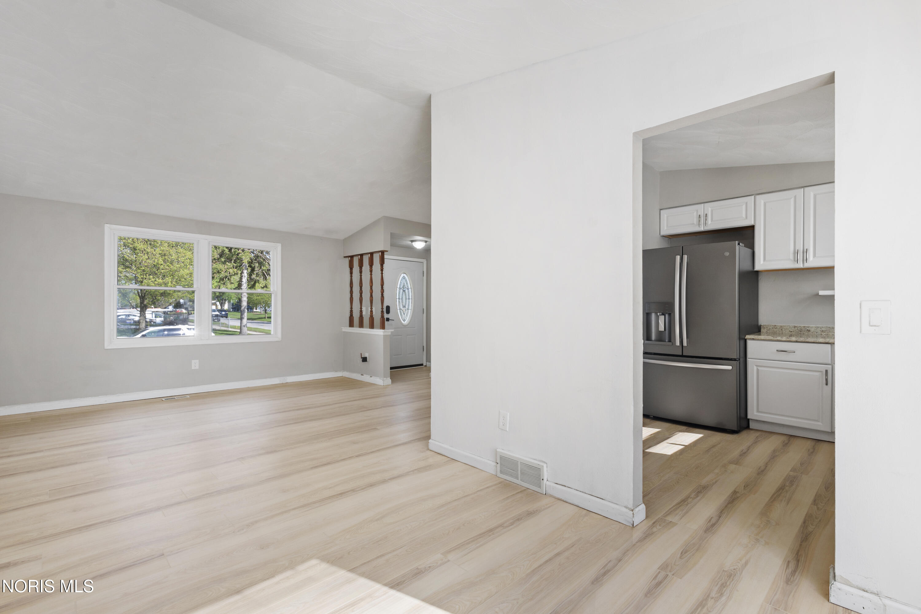 2412 Bedford Lane