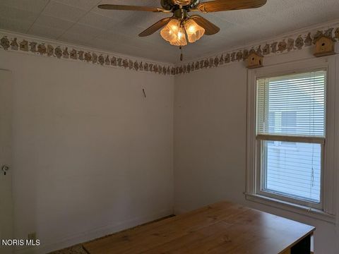 Tiny photo for 5214 Newhart Circle, Toledo, OH 43615 (MLS # 10007747)