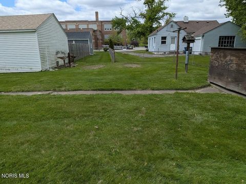 Tiny photo for 5214 Newhart Circle, Toledo, OH 43615 (MLS # 10007747)