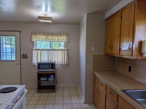 Tiny photo for 5214 Newhart Circle, Toledo, OH 43615 (MLS # 10007747)
