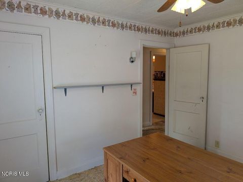 Tiny photo for 5214 Newhart Circle, Toledo, OH 43615 (MLS # 10007747)