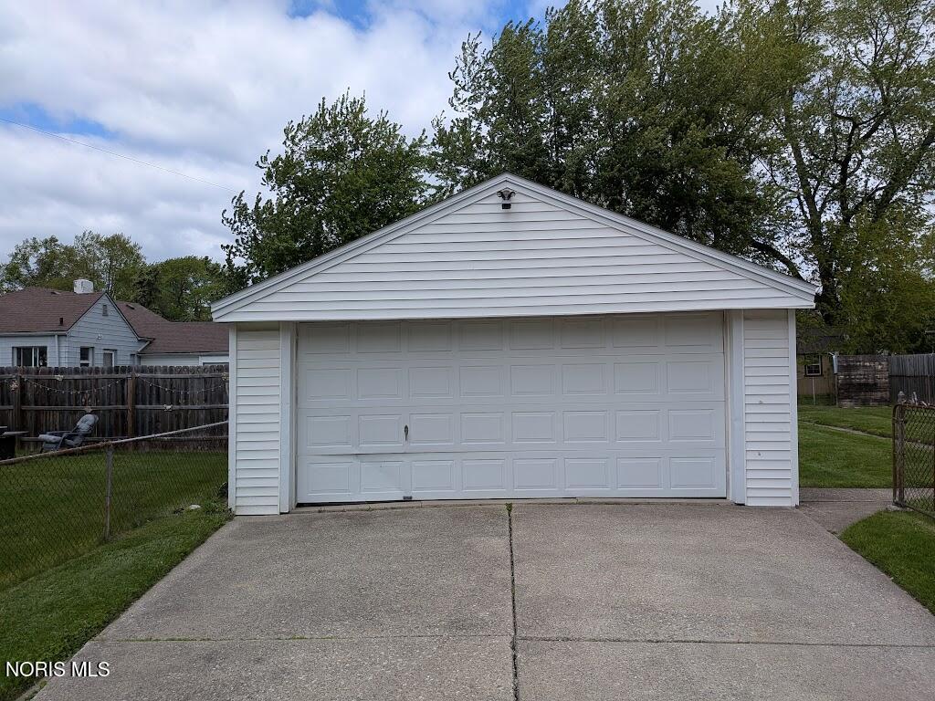 5214 Newhart Circle
