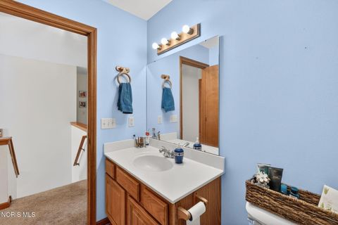 Tiny photo for 124 Springcove Lane, Holland, OH 43528 (MLS # 10006017)