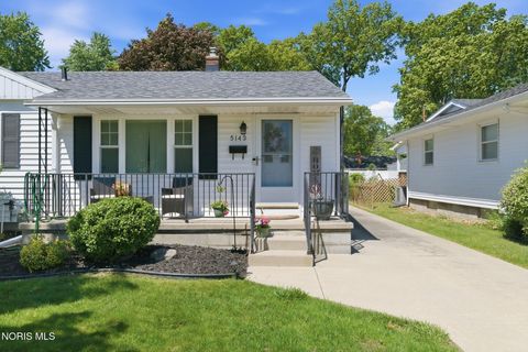 Tiny photo for 5143 Sheila Drive, Toledo, OH 43613 (MLS # 10008599)