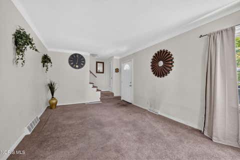 Tiny photo for 2542 Grantwood Drive, Toledo, OH 43613 (MLS # 10010354)