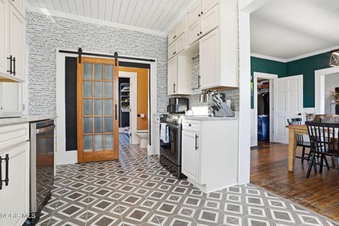 Tiny photo for 2604 N Main Street, Findlay, OH 45840 (MLS # 10004150)