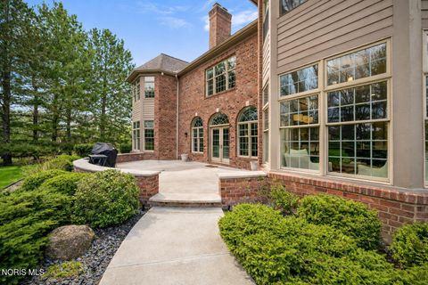 Tiny photo for 26976 W River Road, Perrysburg, OH 43551 (MLS # 10005247)