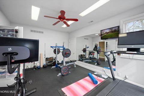 Tiny photo for 26976 W River Road, Perrysburg, OH 43551 (MLS # 10005247)