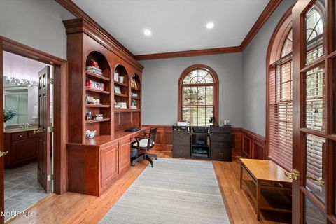 Tiny photo for 26976 W River Road, Perrysburg, OH 43551 (MLS # 10005247)