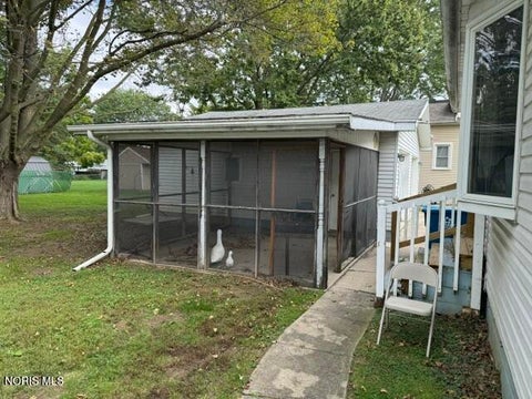 Tiny photo for 405 E Hamilton Street, Bryan, OH 43506 (MLS # 10013886)