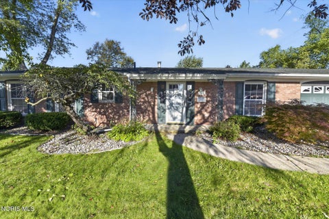 Tiny photo for 5302 Brophy Drive, Toledo, OH 43611 (MLS # 10014483)