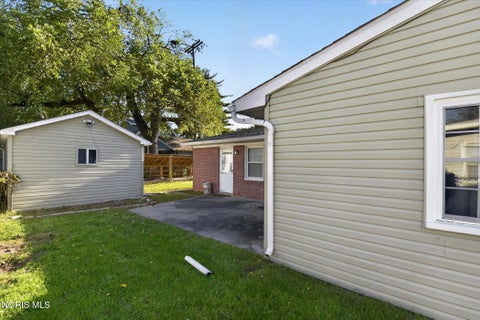 Tiny photo for 5302 Brophy Drive, Toledo, OH 43611 (MLS # 10014483)