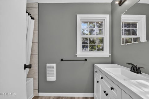 Tiny photo for 5302 Brophy Drive, Toledo, OH 43611 (MLS # 10014483)