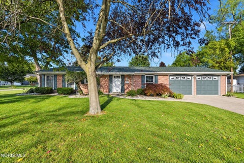 Tiny photo for 5302 Brophy Drive, Toledo, OH 43611 (MLS # 10014483)