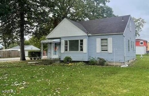 Photo of 6003 Davida Drive, Toledo, OH 43612 (MLS # 10012779)