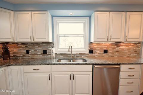 Tiny photo for 3829 Barleyton Circle, Sylvania, OH 43560 (MLS # 10006344)