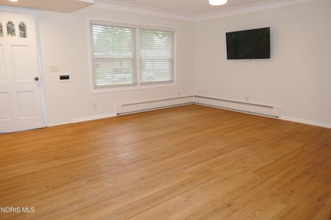 Tiny photo for 5646 Planet Avenue, Toledo, OH 43623 (MLS # 10007137)