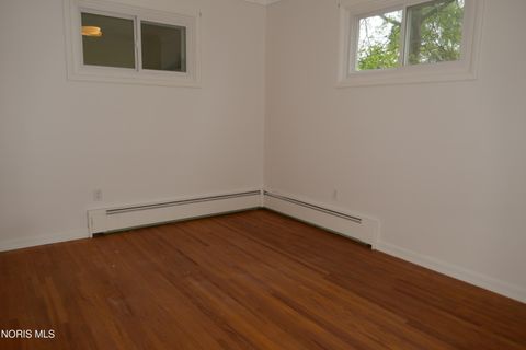 Tiny photo for 5646 Planet Avenue, Toledo, OH 43623 (MLS # 10007137)