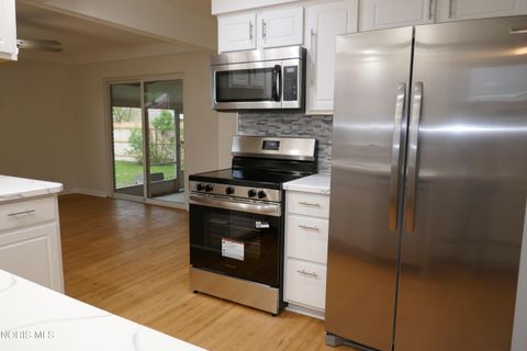 Tiny photo for 5646 Planet Avenue, Toledo, OH 43623 (MLS # 10007137)