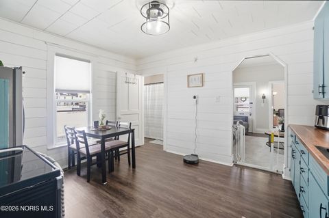 Tiny photo for 301 Allen Avenue, Findlay, OH 45840 (MLS # 10003713)