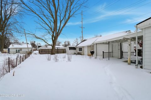 Tiny photo for 301 Allen Avenue, Findlay, OH 45840 (MLS # 10003713)