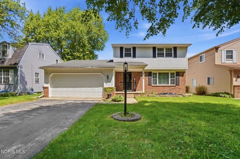 Photo of 6118 Boothbay Drive, Toledo, OH 43615 (MLS # 10007255)