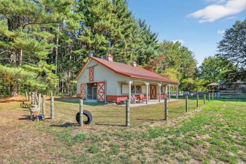 Tiny photo for 6558 Jeffers Road, Swanton, OH 43558 (MLS # 10000105)