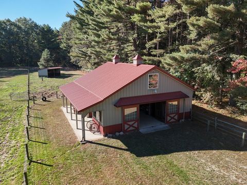 Tiny photo for 6558 Jeffers Road, Swanton, OH 43558 (MLS # 10000105)