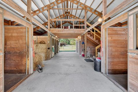 Tiny photo for 6558 Jeffers Road, Swanton, OH 43558 (MLS # 10000105)
