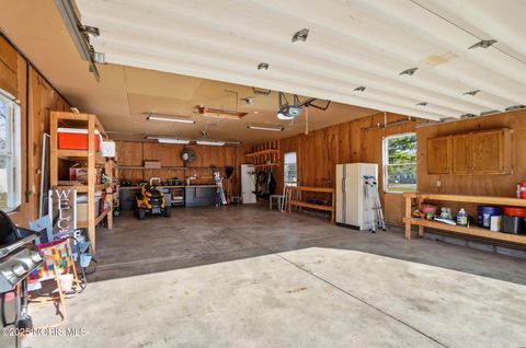 Tiny photo for 242 E Yates Avenue, Findlay, OH 45840 (MLS # 10004415)