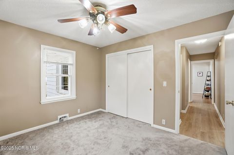 Tiny photo for 242 E Yates Avenue, Findlay, OH 45840 (MLS # 10004415)