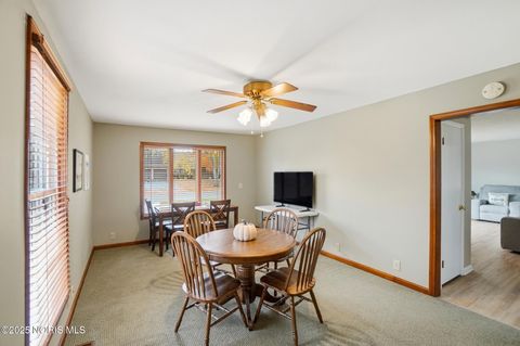 Tiny photo for 242 E Yates Avenue, Findlay, OH 45840 (MLS # 10004415)