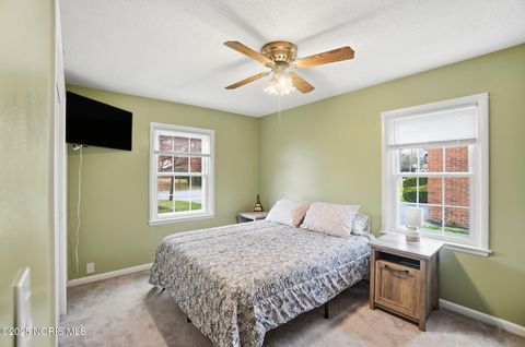 Tiny photo for 242 E Yates Avenue, Findlay, OH 45840 (MLS # 10004415)