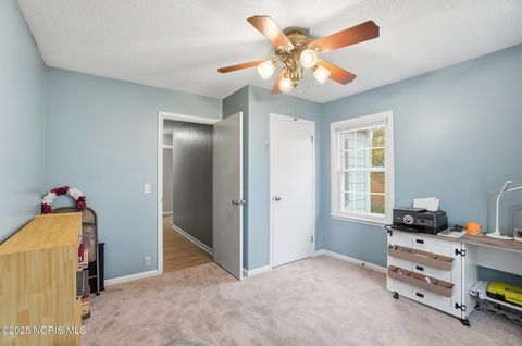 Tiny photo for 242 E Yates Avenue, Findlay, OH 45840 (MLS # 10004415)