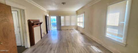 Tiny photo for 733 Redwood Avenue, Toledo, OH 43609 (MLS # 10012051)