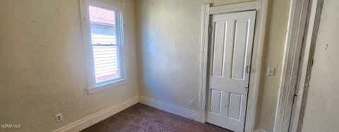 Tiny photo for 733 Redwood Avenue, Toledo, OH 43609 (MLS # 10012051)