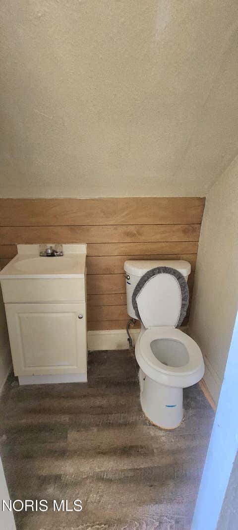 Tiny photo for 733 Redwood Avenue, Toledo, OH 43609 (MLS # 10012051)